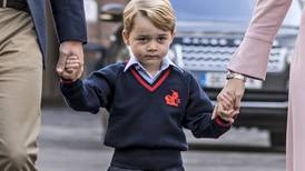 El príncipe George asiste a su primera cacería y la gente está muy molesta