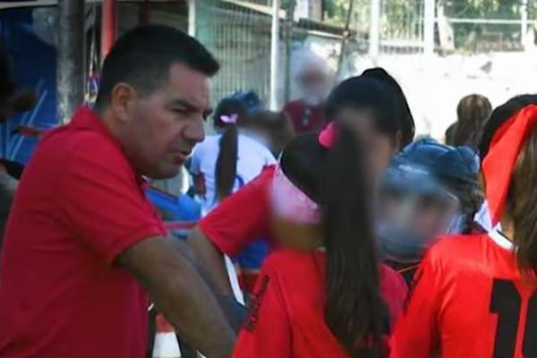 Decretan prisión preventiva para exDT de selección femenina de hockey patín chilena acusado por abusos sexuales contra una menor