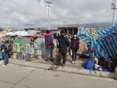 Colapso en refugio de migrantes de Colchane: denuncian “falta de atención” de autoridades