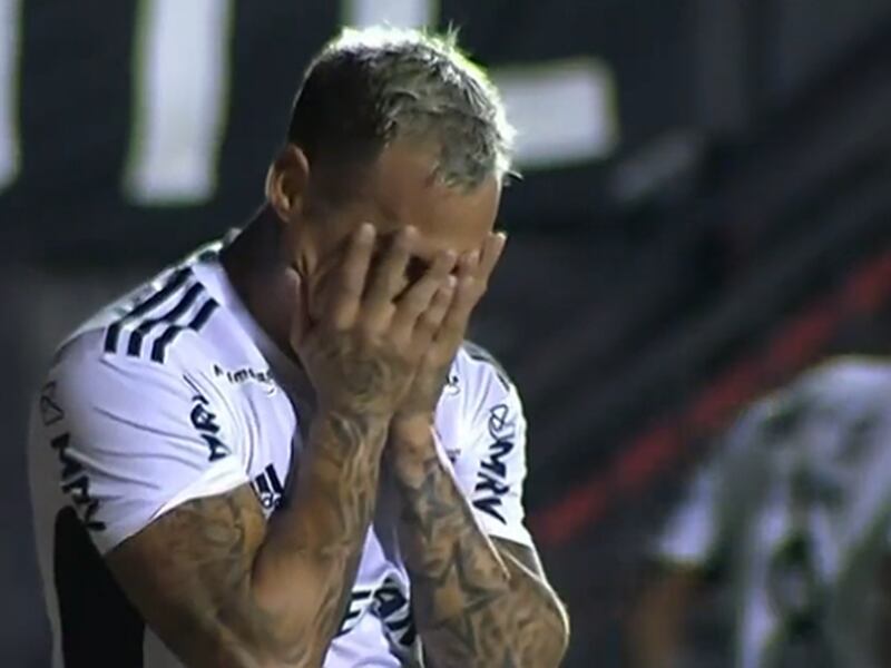 Eduardo Vargas es respaldado en Atlético Mineiro: “Es cierto, falla goles, pero hay que tener paciencia”