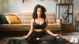 Meditación en casa: rutinas rápidas para rebajar el estrés y aumentar la felicidad y paz mental