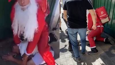 ¡Salvó la Navidad! Repartidor disfrazado de Santa Claus somete y detiene a ladrón