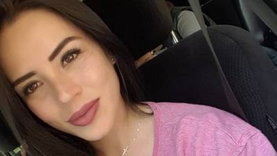 La emotiva despedida que Angie Alvarado recibió por parte de toda su familia : Volvió a Australia