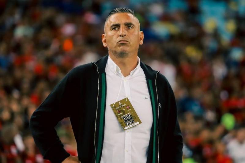 El entrenador de Ñublense, Jaime García.
