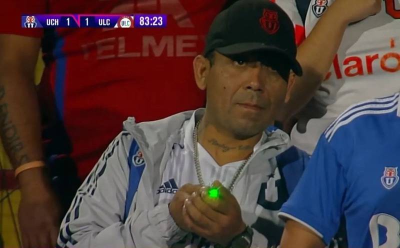 Que no vuelva a entrar a un estadio”: la U anuncia mano dura contra el hombre láser de Santa Laura – Publimetro Chile