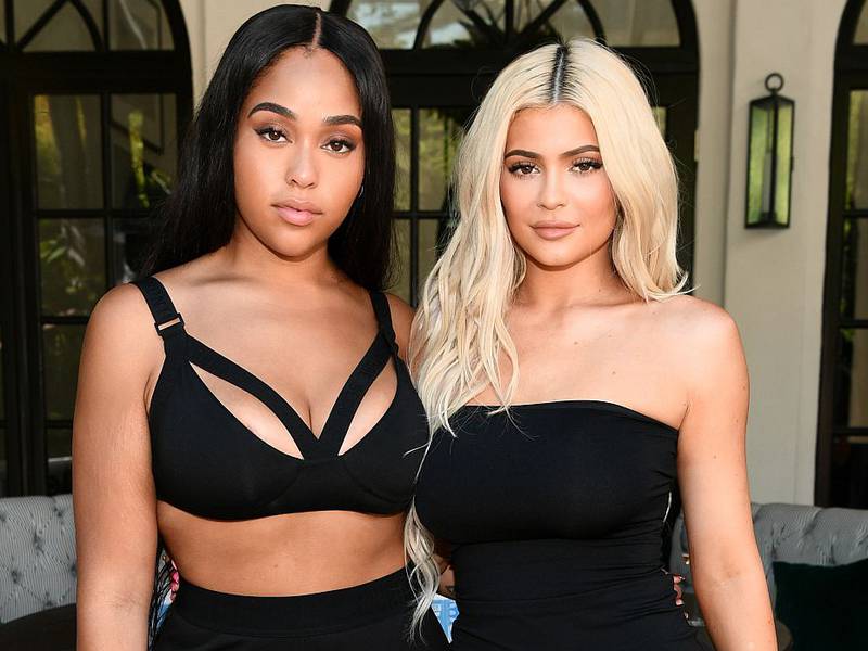 Khloé Kardashian se molestó por la amistad entre una de sus rivales y su hermana