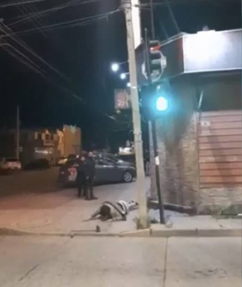 captura video hombre ebrio en Punta Arenas