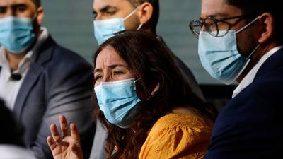 Aumentó a casi 100: Minsal confirmó 91 casos de viruela del mono en Chile