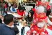 Un día menos de compras navideñas: Ministra del Trabajo ve difícil revertir feriado irrenunciable del 17 de diciembre