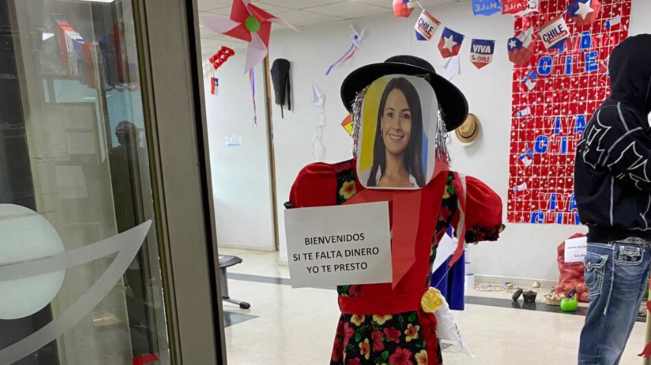 Decoración con cara de Polizzi