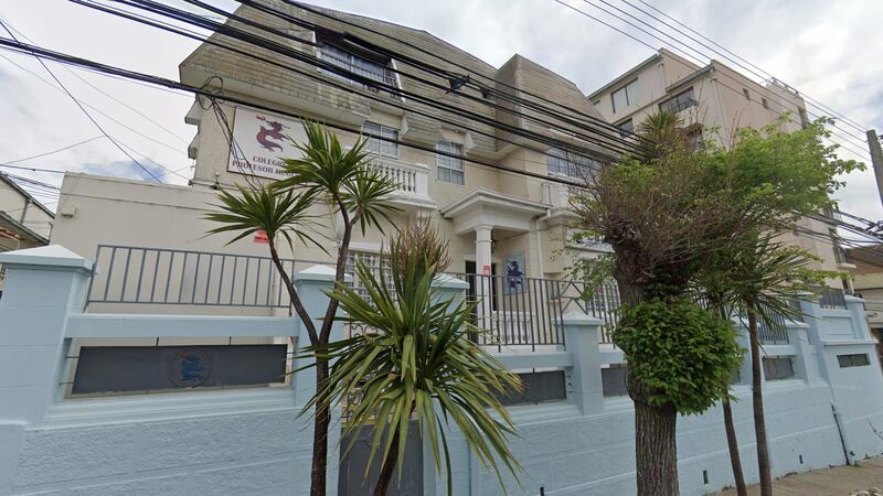 PDI investiga a profesora de colegio en Viña del Mar que habría amarrado y puesto cinta adhesiva en la boca a niños de segundo básico: fue desvinculada