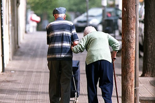 Chile envejece aceleradamente: AMUCH presenta estudio sobre Personas Mayores y gestión municipal