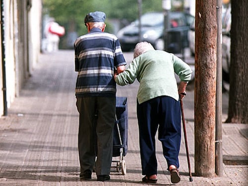 Chile envejece aceleradamente: AMUCH presenta estudio sobre Personas Mayores y gestión municipal