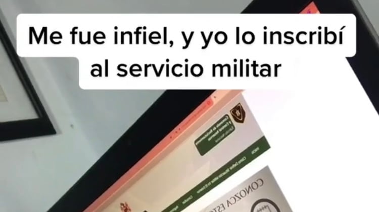 Joven se vengó de su ex inscribiéndolo en el servicio militar.