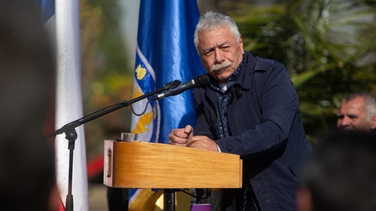 “Para aclarar sus dudas”: Isapre sale al paso y entrega su versión tras denuncia de Carlos Caszely