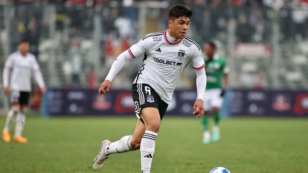 El delantero de Colo Colo, Damián Pizarro.