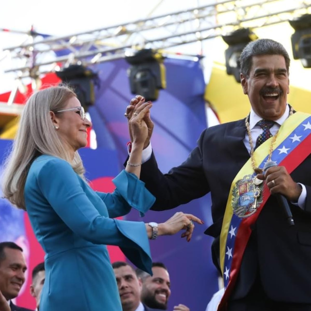Gobierno rechaza proclamación de Nicolás Maduro Gobierno rechaza proclamación de Nicolás Maduro