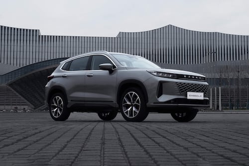 Llega a Chile el renovado Exeed LX: un SUV compacto premium con tecnología de punta