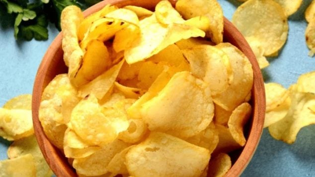 Esta es la marca de papas fritas que arrasa como la favorita entre los chilenos, según Cadem