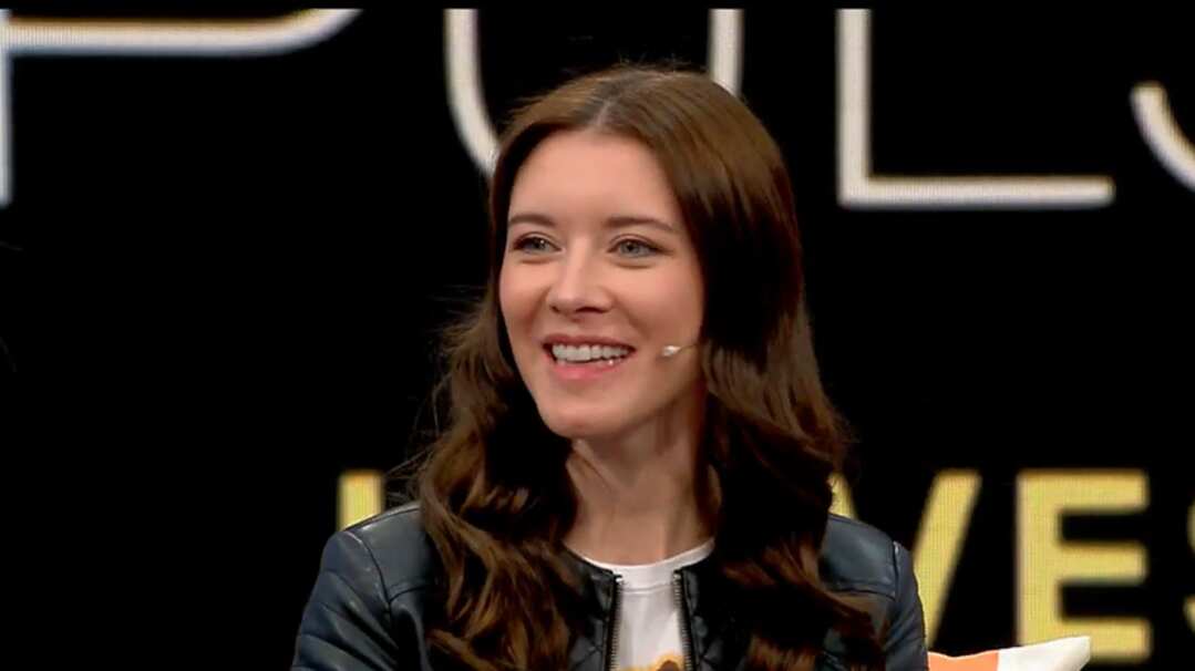 Carla Jara | Buenos días a todos