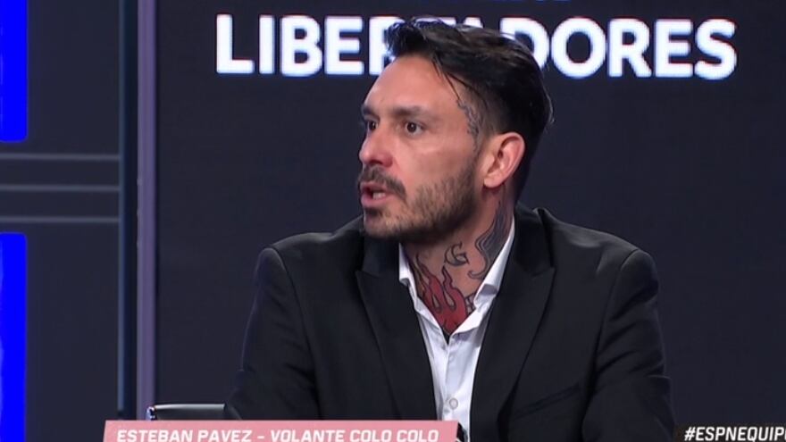 El comentarista de ESPN culpó ayer al argentino Lucero, quien dejó abruptamente a Colo Colo, de ser el responsable en la eliminación del Cacique de Copa Libertadores.