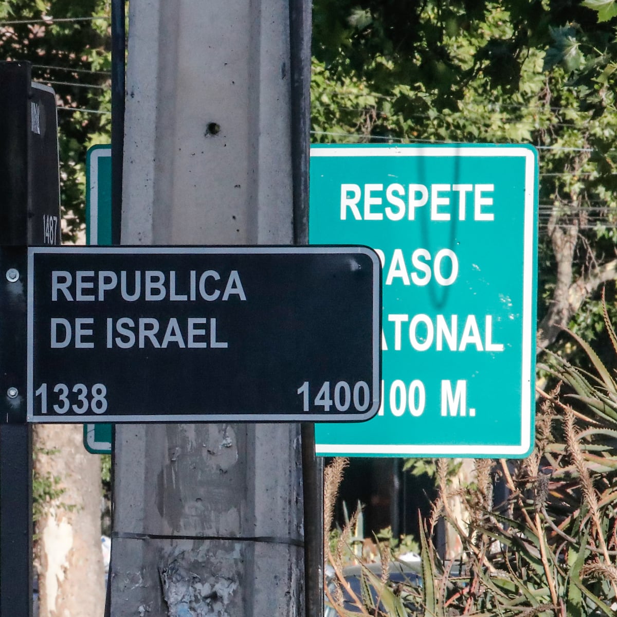 Calle República de Israel renombrada a Nueva Ñuñoa Calle República de Israel renombrada a Nueva Ñuñoa