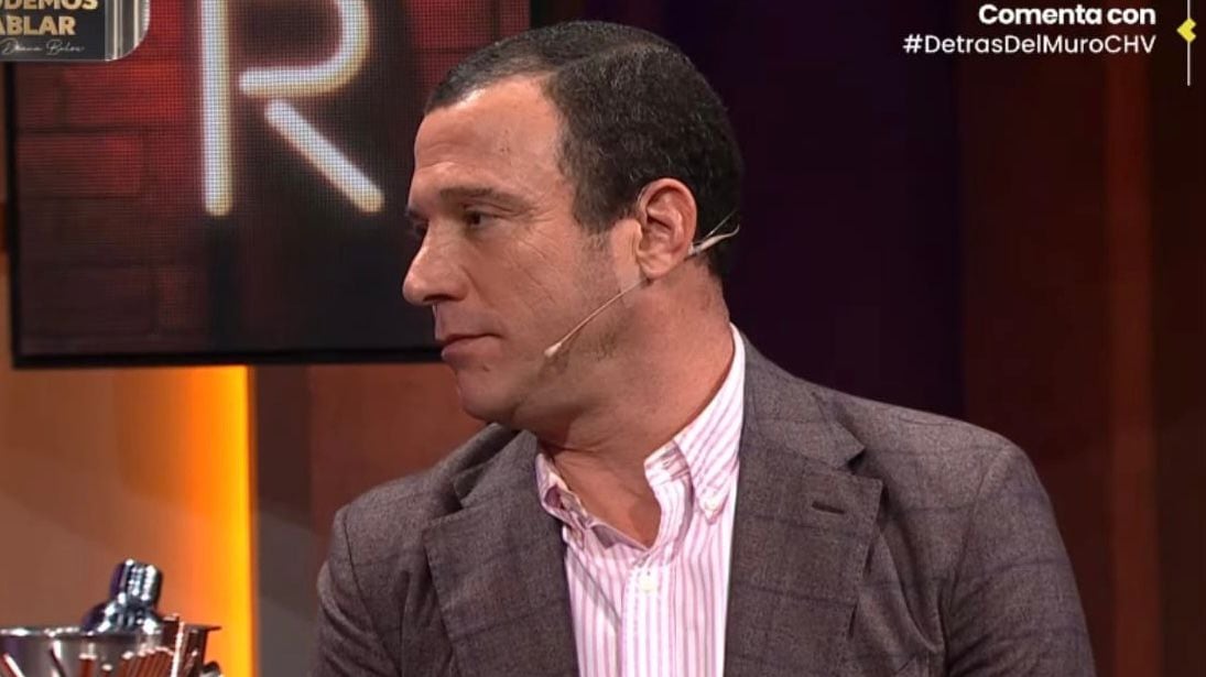 “Estoy en la banca y es rico”: Julián Elfenbein se sincera sobre su presente en CHV