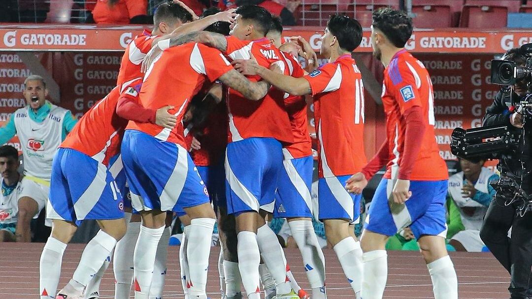 La undécima fecha de las clasificatorias sudamericanas inicia este jueves 14 de noviembre con los partidos Venezuela-Brasil (18:00 horas); Paraguay-Argentina (20:30 horas); y Ecuador-Bolivia (21:00 horas).