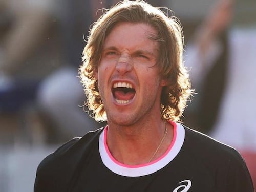 Nicolás Jarry se consagra en octavos de final tras vencer a Giron en Roland Garros