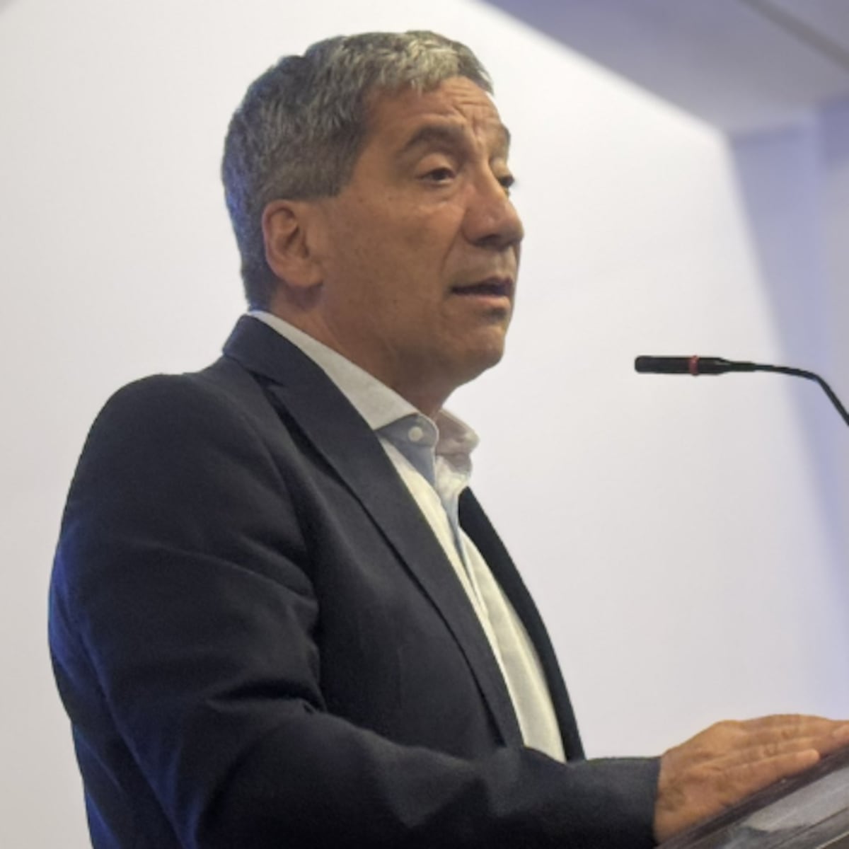 Delegado presidencial de la RM: corte de agua podría restablecerse antes de las 36 horas anunciadas Delegado presidencial de la RM: corte de agua podría restablecerse antes de las 36 horas anunciadas