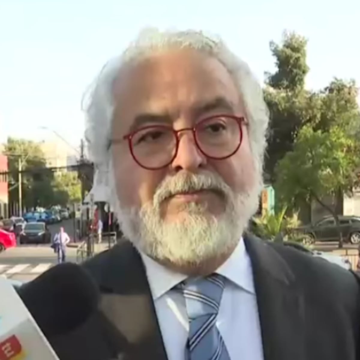 Mantiene cautelar de arresto domiciliario total para Luis Hermosilla Mantiene cautelar de arresto domiciliario total para Luis Hermosilla