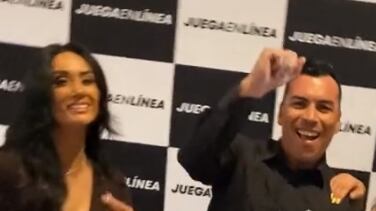 Esteban Paredes sacó aplausos con particular registro bailando: posó junto a Pamela Díaz