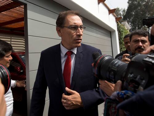Vicepresidente de Perú, Martín Vizcarra reemplazará a PPK en la presidencia en medio de crisis