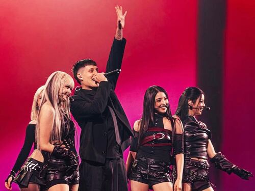 NMIXX hizo vibrar el Festival de Viña 2026 con show de alto impacto: colaboración con Kidd Voodoo marcó la noche