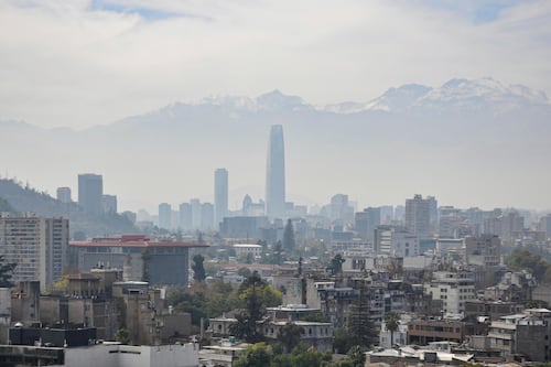 Contraloría toma razón de actualización de norma de plomo y refuerza monitoreo ambiental