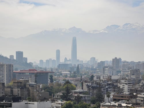 Contraloría toma razón de actualización de norma de plomo y refuerza monitoreo ambiental