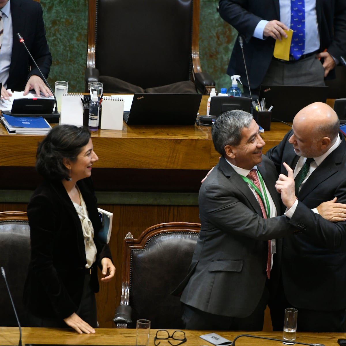 Diputados rechazan acusación contra Gonzalo Durán Diputados rechazan acusación contra Gonzalo Durán