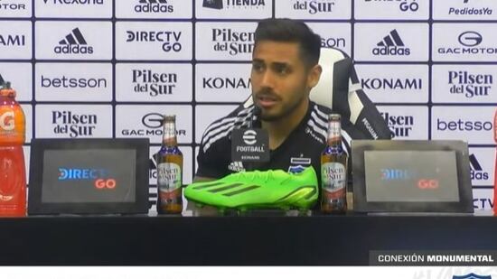 El delantero albo aseguró que "sabemos lo que nos estamos jugando y no estamos pendientes de los demás", en relación a los deseos del plantel de proclamarse campeones en el clásico ante la UC.