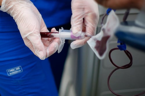 “Da rabia, da pena”: niña no pudo ser trasplantada por fallido traslado de hígado a Santiago