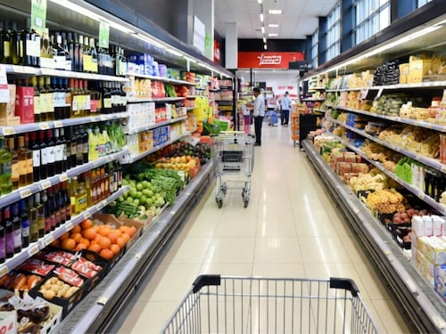 Horarios de este feriado 21 de mayo: Revisa a qué hora cierran supermercados