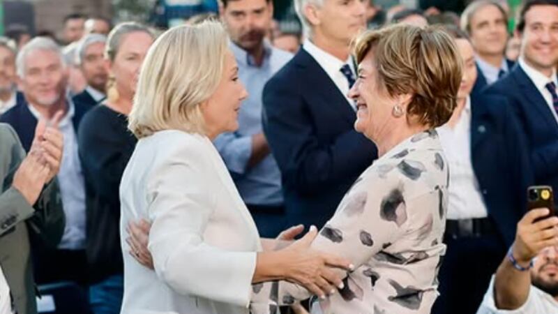 Evelyn Matthei agradeció respaldo de Cecilia Morel a su candidatura: “Tus palabras me dan coraje”