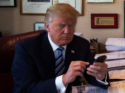 “Oh no”: Ex-director de redes sociales de Donald Trump recuerda cómo fue cuando el presidente aprendió a usar Twitter
