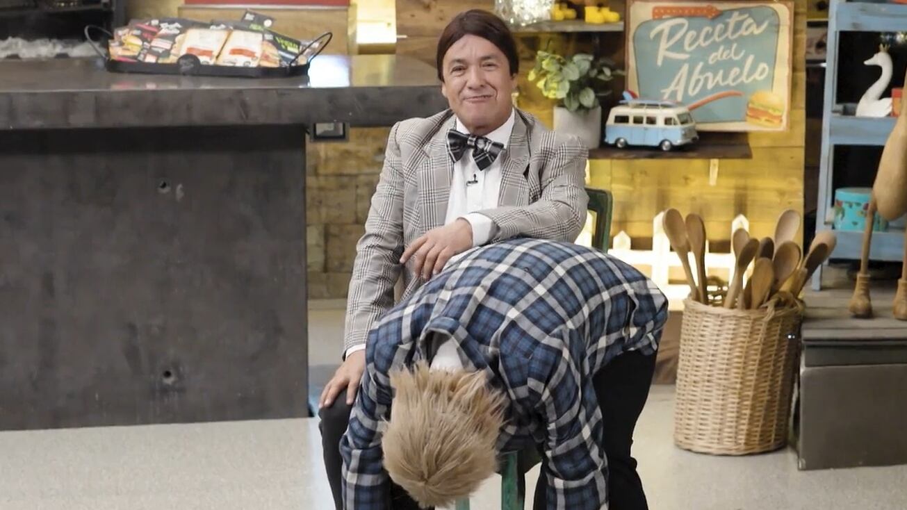 Los humoristas se presentaron este sábado en el programa conducido por Pancho Saavedra, Jorge Zabaleta y Pedro Ruminot.