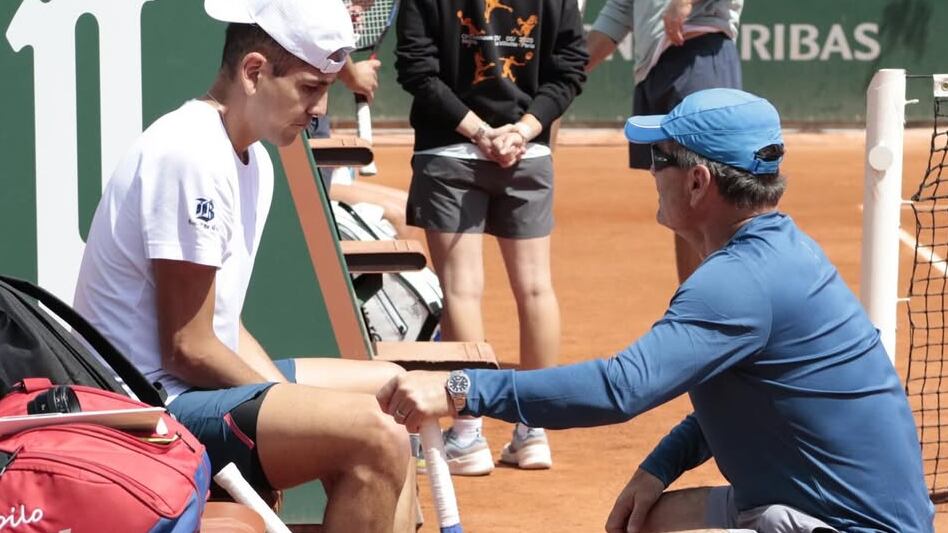 El mejor tenista chileno del circuito ATP no podrá jugar en el abierto de Wimbledon debido a una severa lesión que lo mantendrá "por varias semanas" fuera de competencia.
