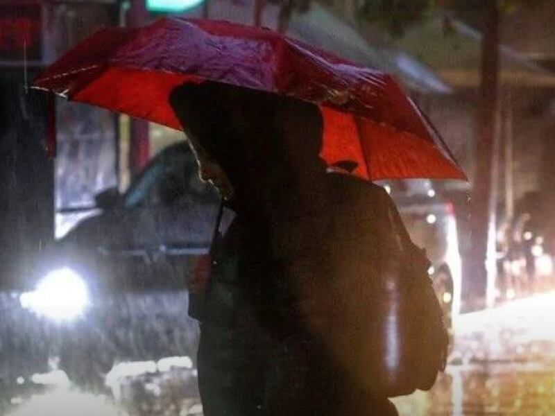 Anuncian llegada de sistema frontal que traerá tres días de precipitaciones de “al menos 40 milímetros de agua” en Santiago