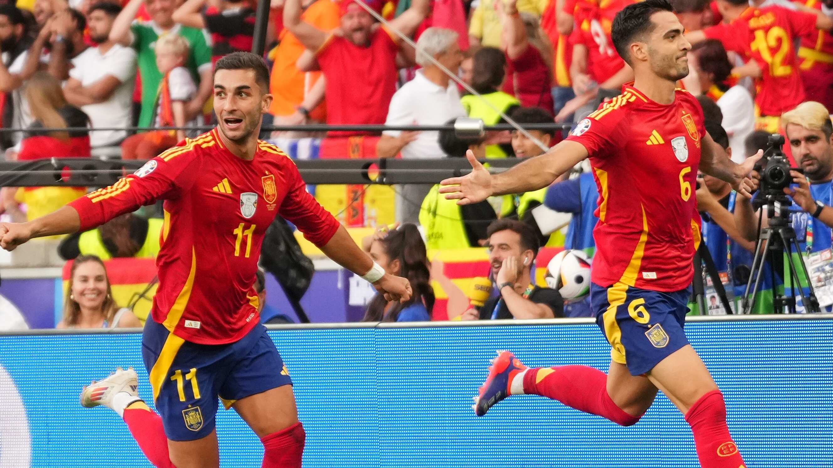 España venció a los anfitriones alemanes para clasificar a semifinales de la Euro 2024.