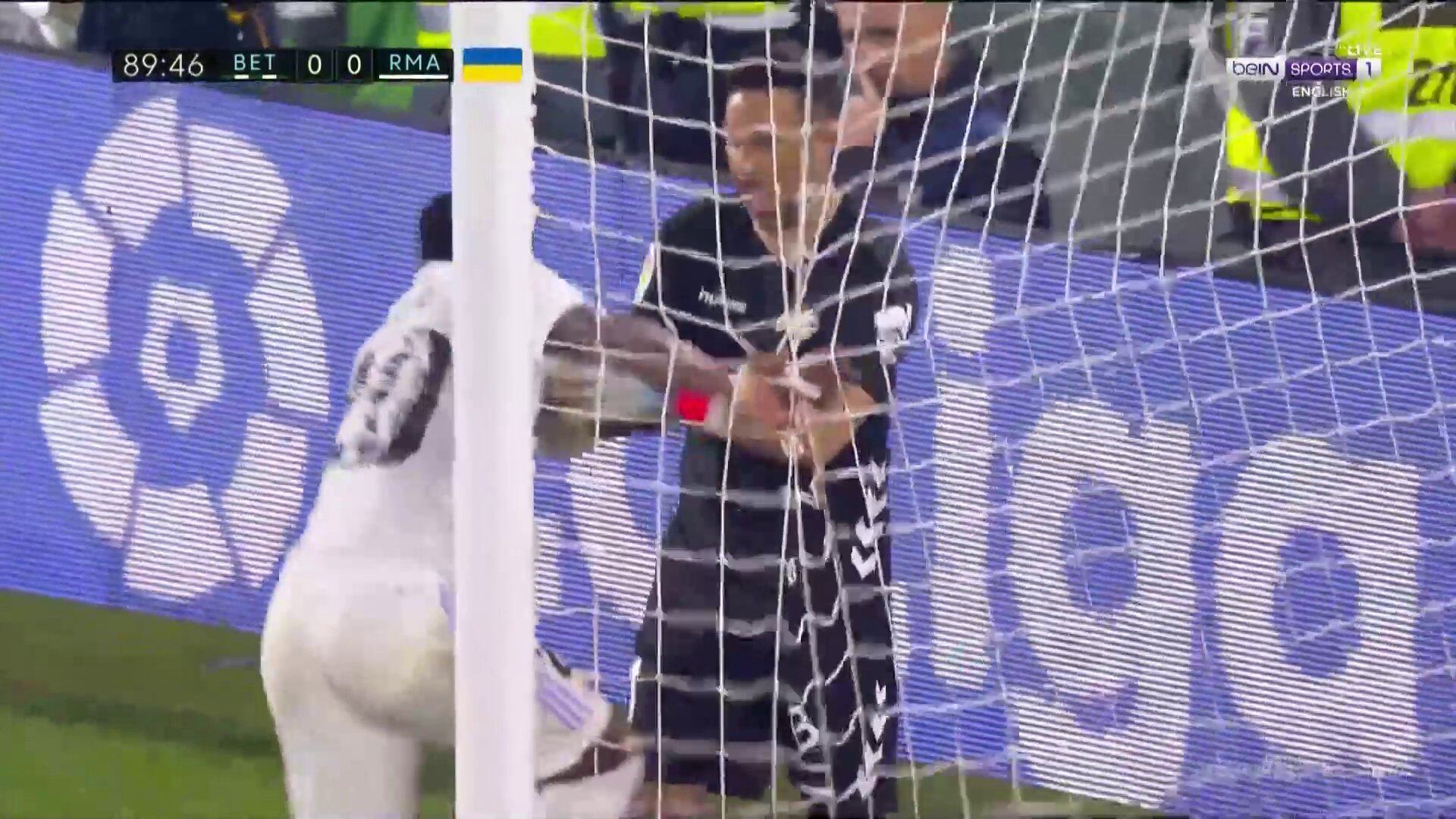 El encontrón entre Bravo y Vinicius