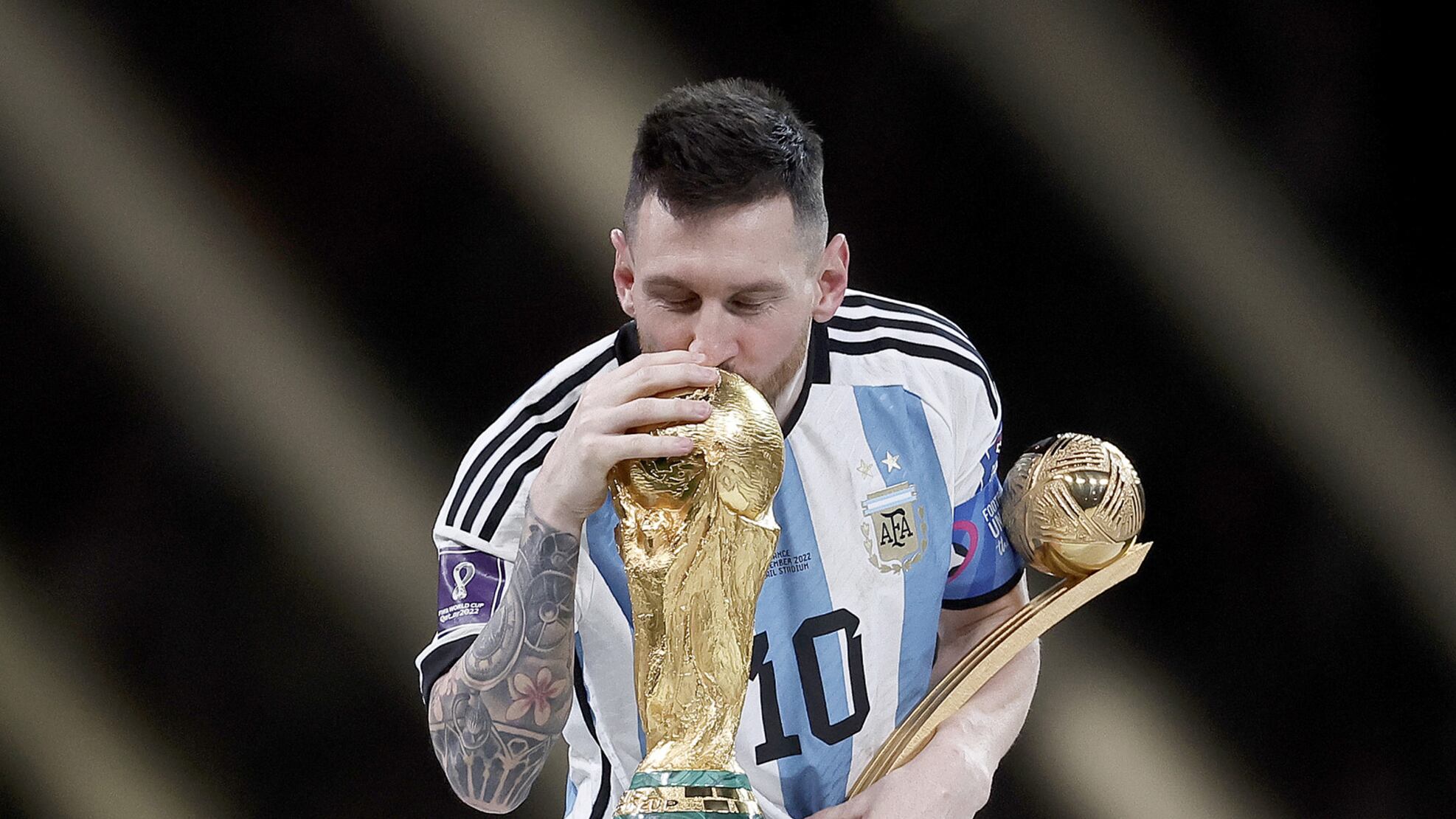 “Por fin solos” de Jesús Álvarez Orihuela