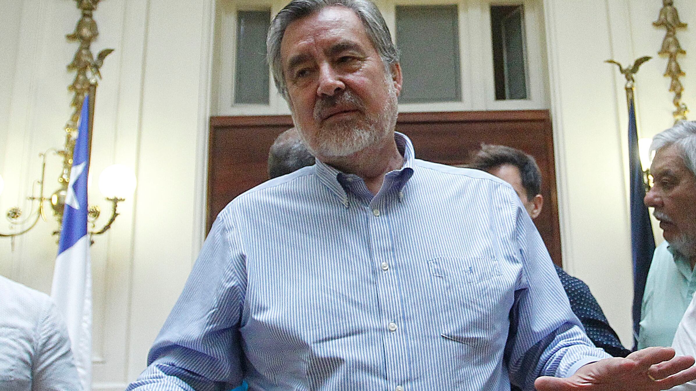 Alejandro Guillier, el nuevo animador de "Mentiras Verdaderas", aseguró que el programa de La Red mantendrá la línea editorial que tenía cuando lo conducía Eduardo Fuentes.