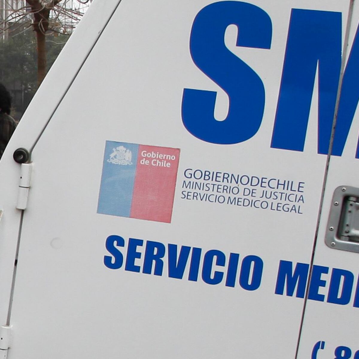 Niño de 11 años muere al manipular arma de carabinero en Coronel Niño de 11 años muere al manipular arma de carabinero en Coronel
